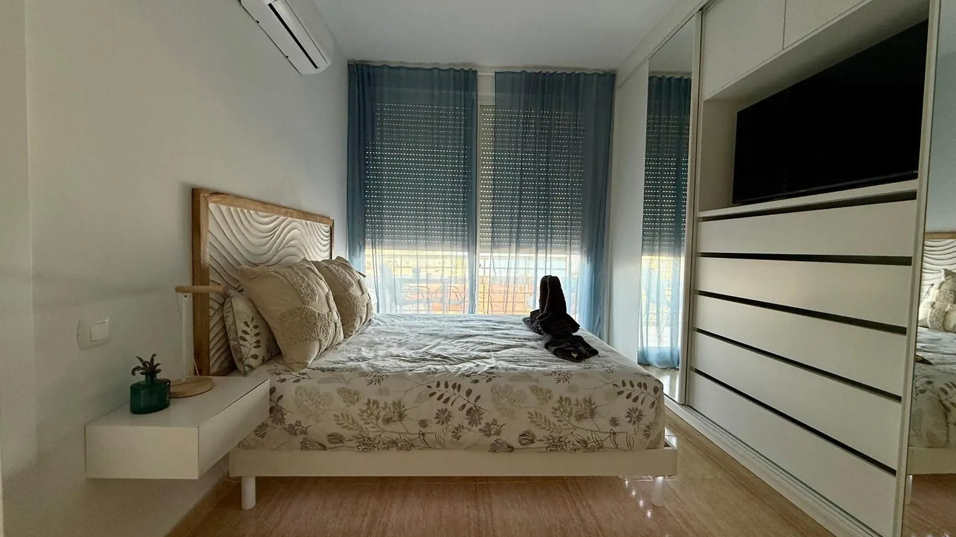 Апартаменты Arrecife De La Roca, Una Ventana Al Mar Торремолинос Испания